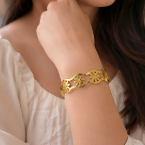 Flower Design Stainless Steel bracelet