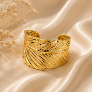 Beautiful Anti tarnish Leaf Bracelet