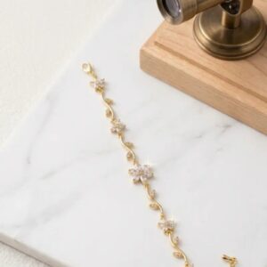 Anti Tarnish Goldwhite Flower Bracelet