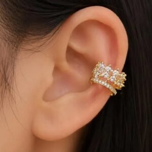 Statement Kiara Advani's earcuffs